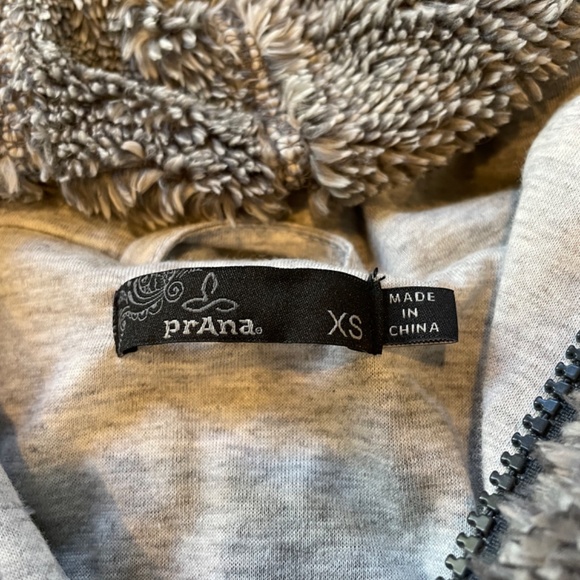 Women’s Prana Permafrost 1/2 Zip Grey XS Cozy Chunky - Picture 10 of 10